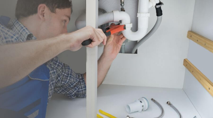 Professional water heater repair in Coulterville, CA